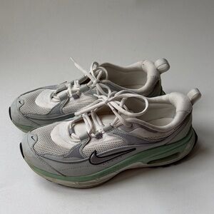Nike Air Max Bliss “White Silver Sage” size 9